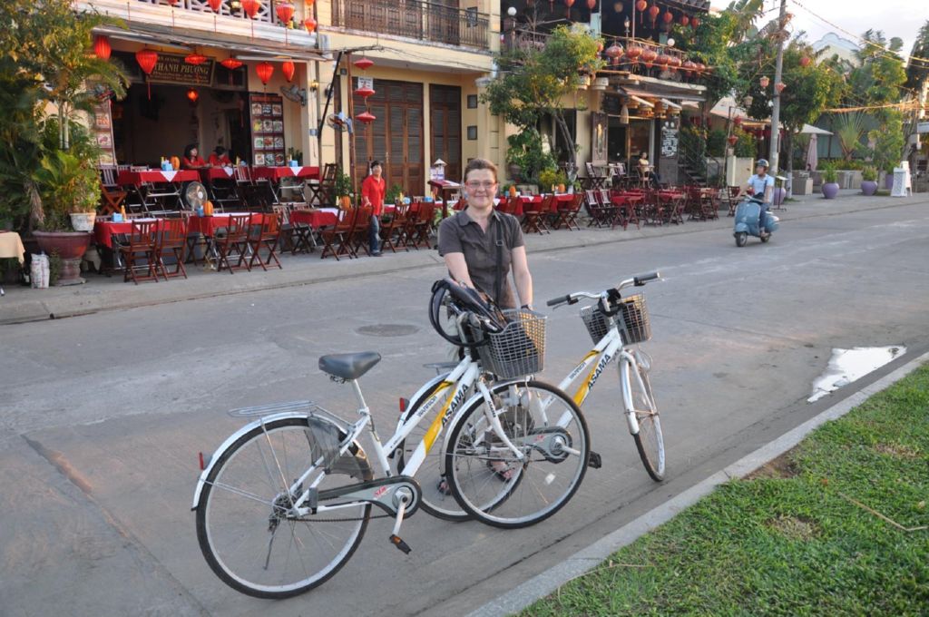 <i><b>Hoi An-026</b></i>